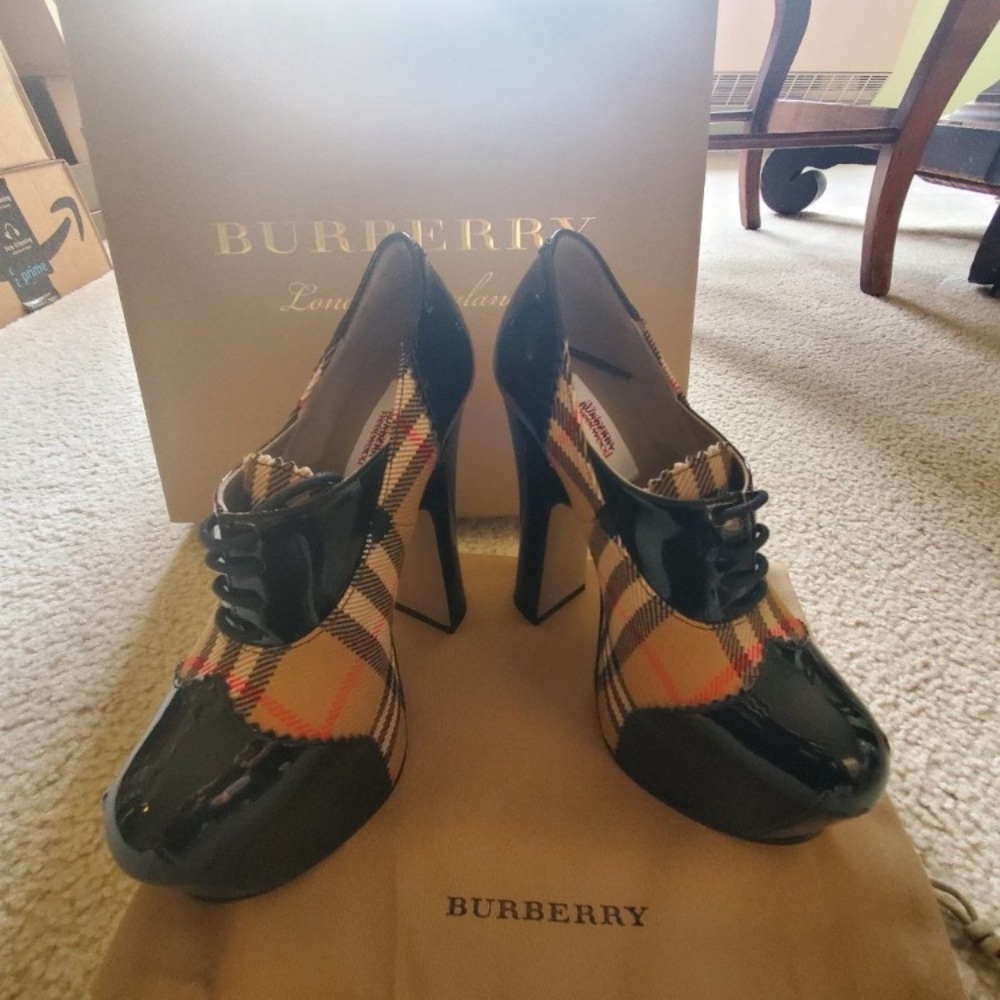 Burberry/ Westwood Women's Black and Tan Checkered Heels